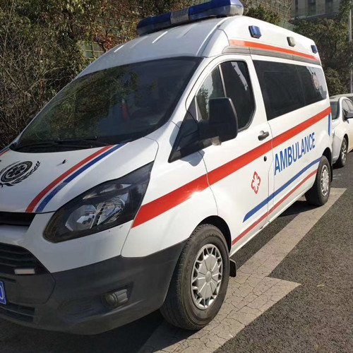 莲池品质救护车出租,为您的健康出行负责